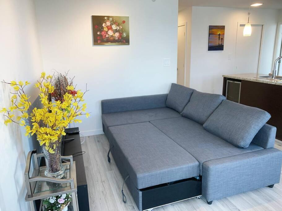 Downtown 3Br/2Ba+Views+Skytrain+Free Parking Leilighet Vancouver Eksteriør bilde