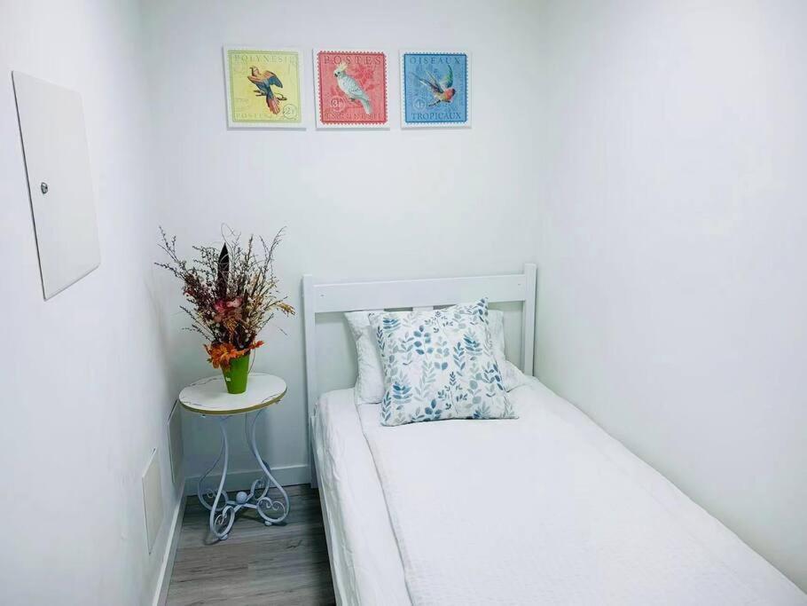 Downtown 3Br/2Ba+Views+Skytrain+Free Parking Leilighet Vancouver Eksteriør bilde